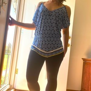 Blue New York & Company top